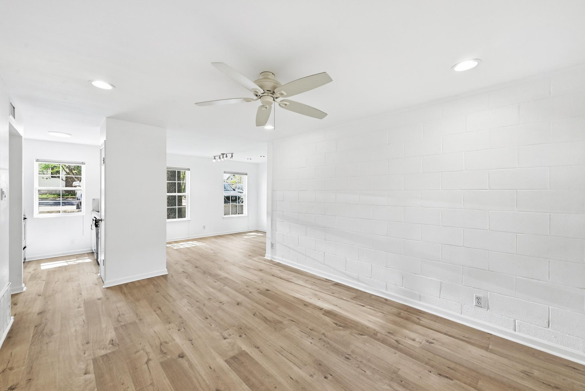 300 Crockett Street Austin TX 78704
