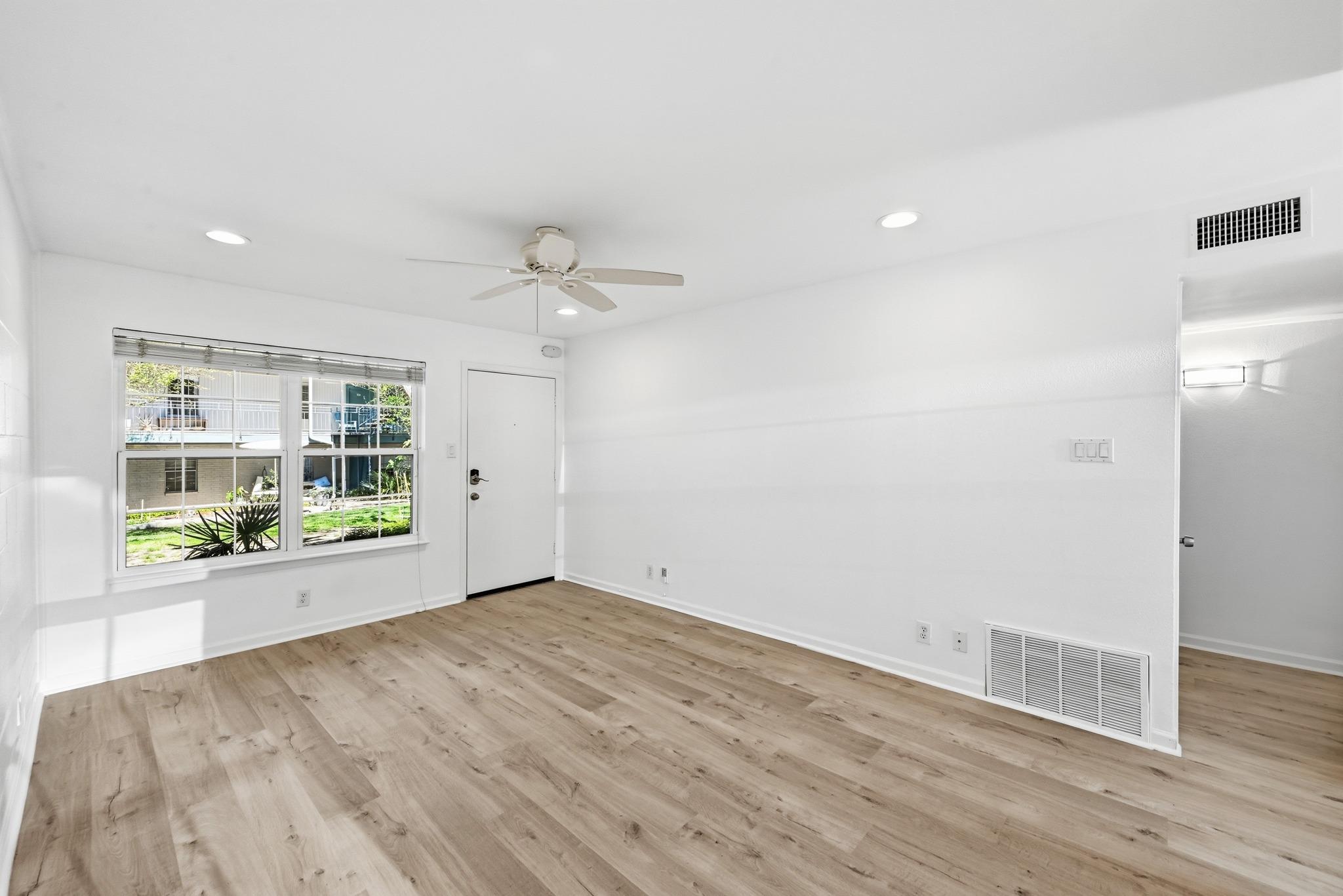 300 Crockett Street Austin TX 78704