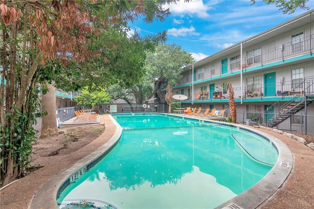 300 Crockett Street Austin TX 78704