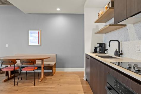 48 East Avenue Austin TX 78701