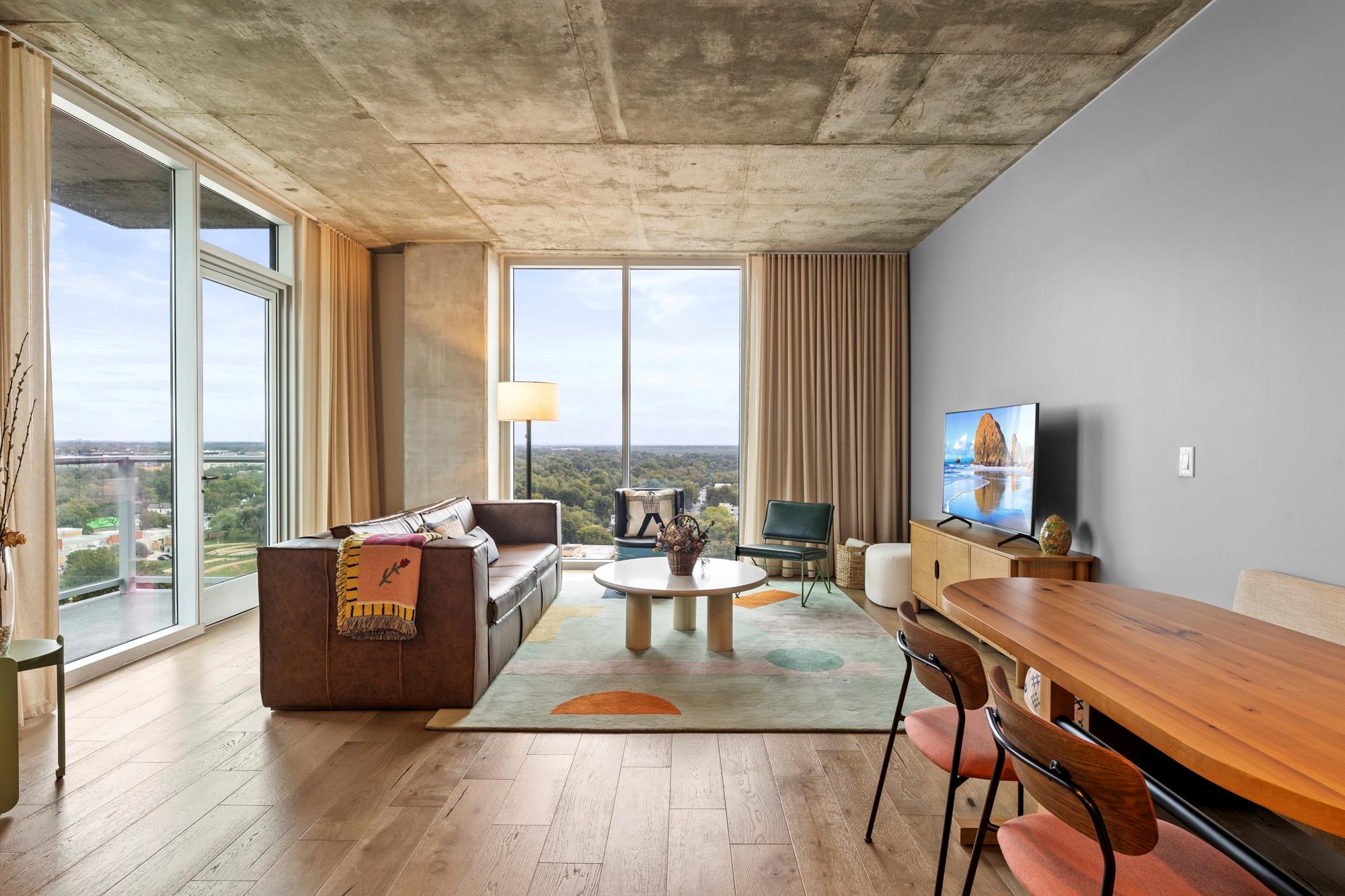 48 East Avenue Austin TX 78701
