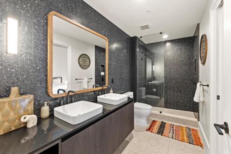 48 East Avenue Austin TX 78701