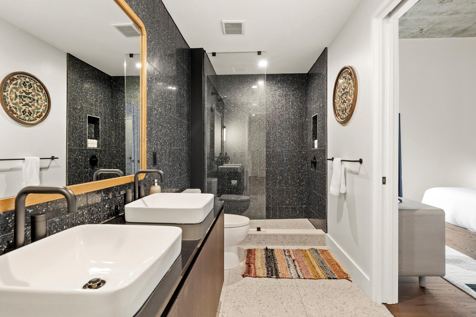 48 East Avenue Austin TX 78701
