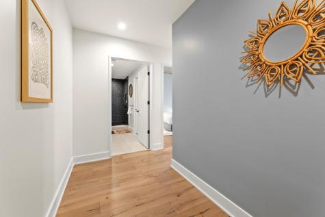 48 East Avenue Austin TX 78701