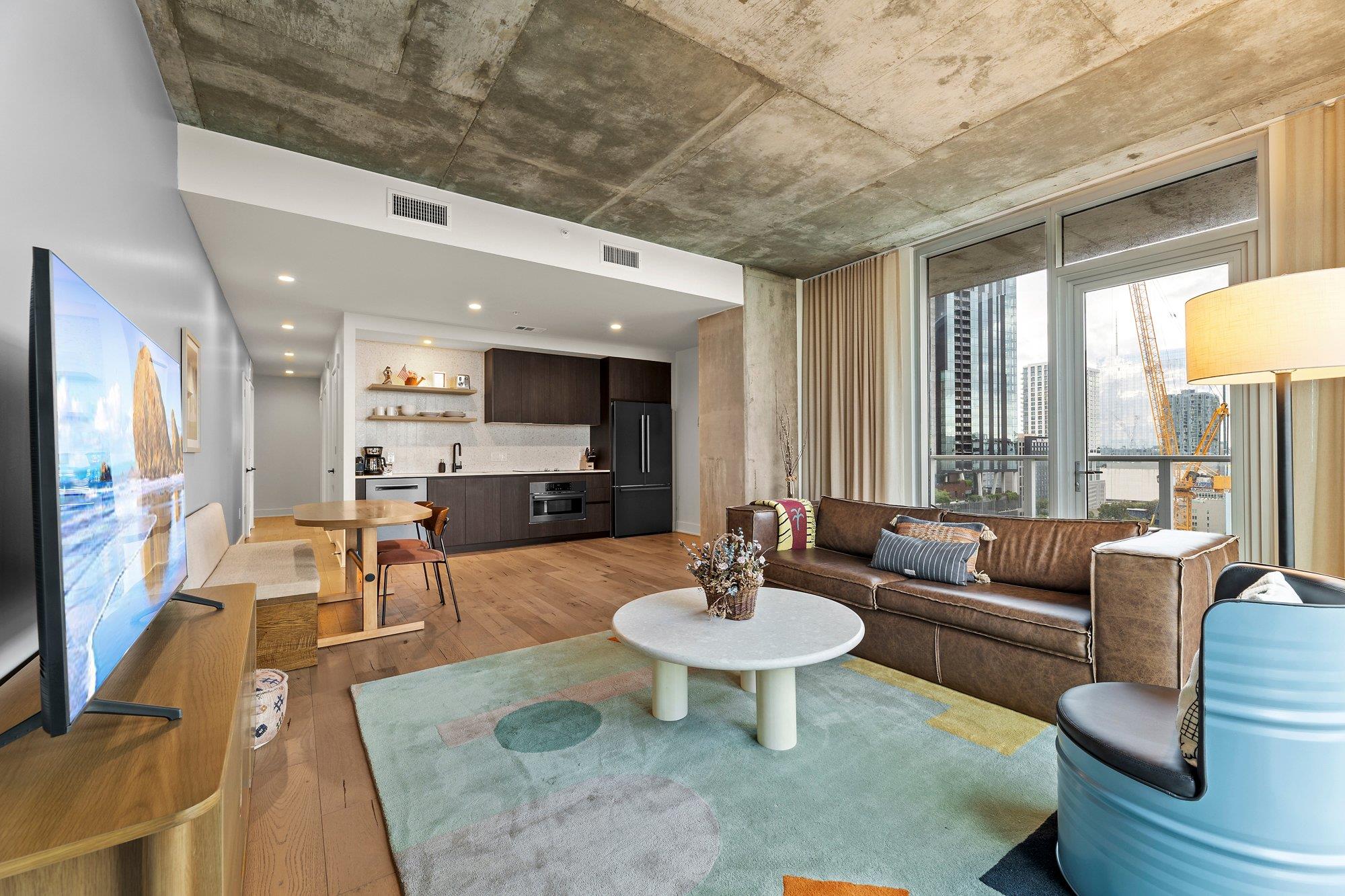 48 East Avenue Austin TX 78701