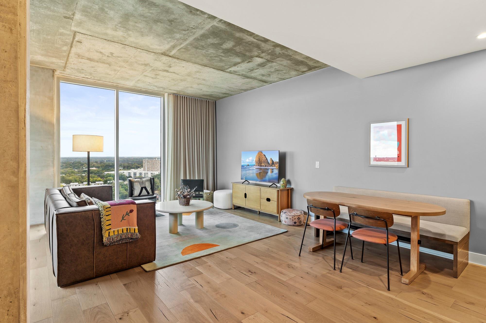 48 East Avenue Austin TX 78701