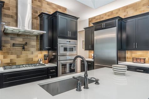 101 Belforte Boulevard Horseshoe Bay TX 78657