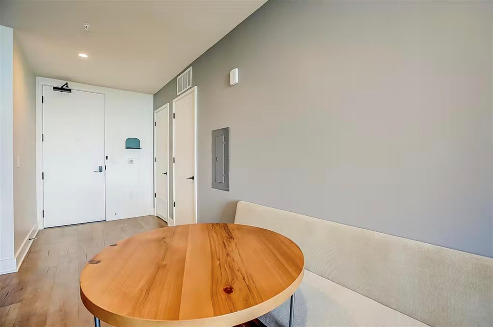 48 East Avenue Austin TX 78701
