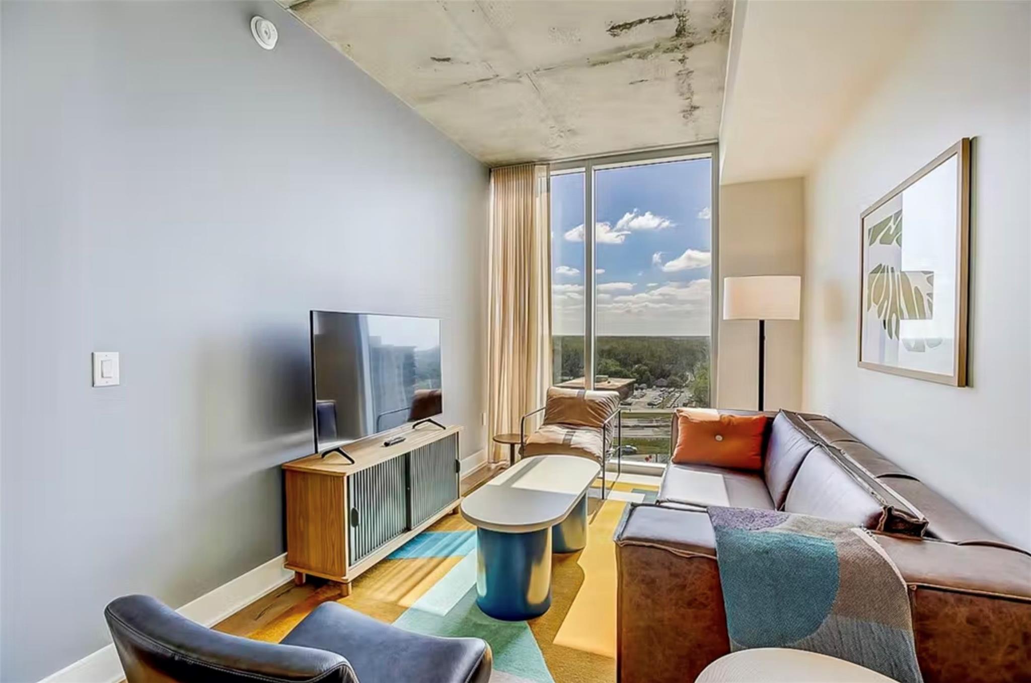 48 East Avenue Austin TX 78701