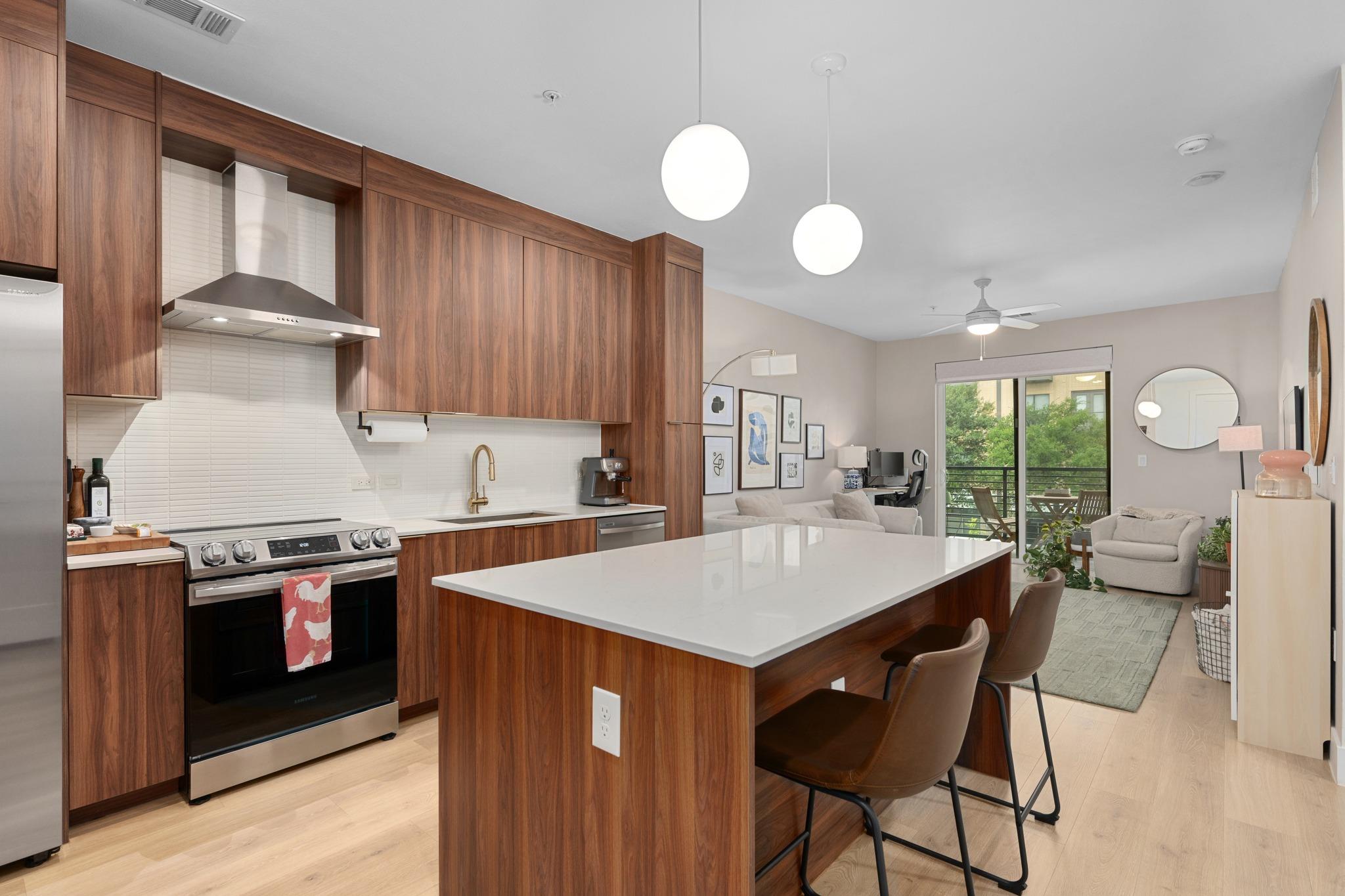1701 Simond Avenue Austin TX 78723