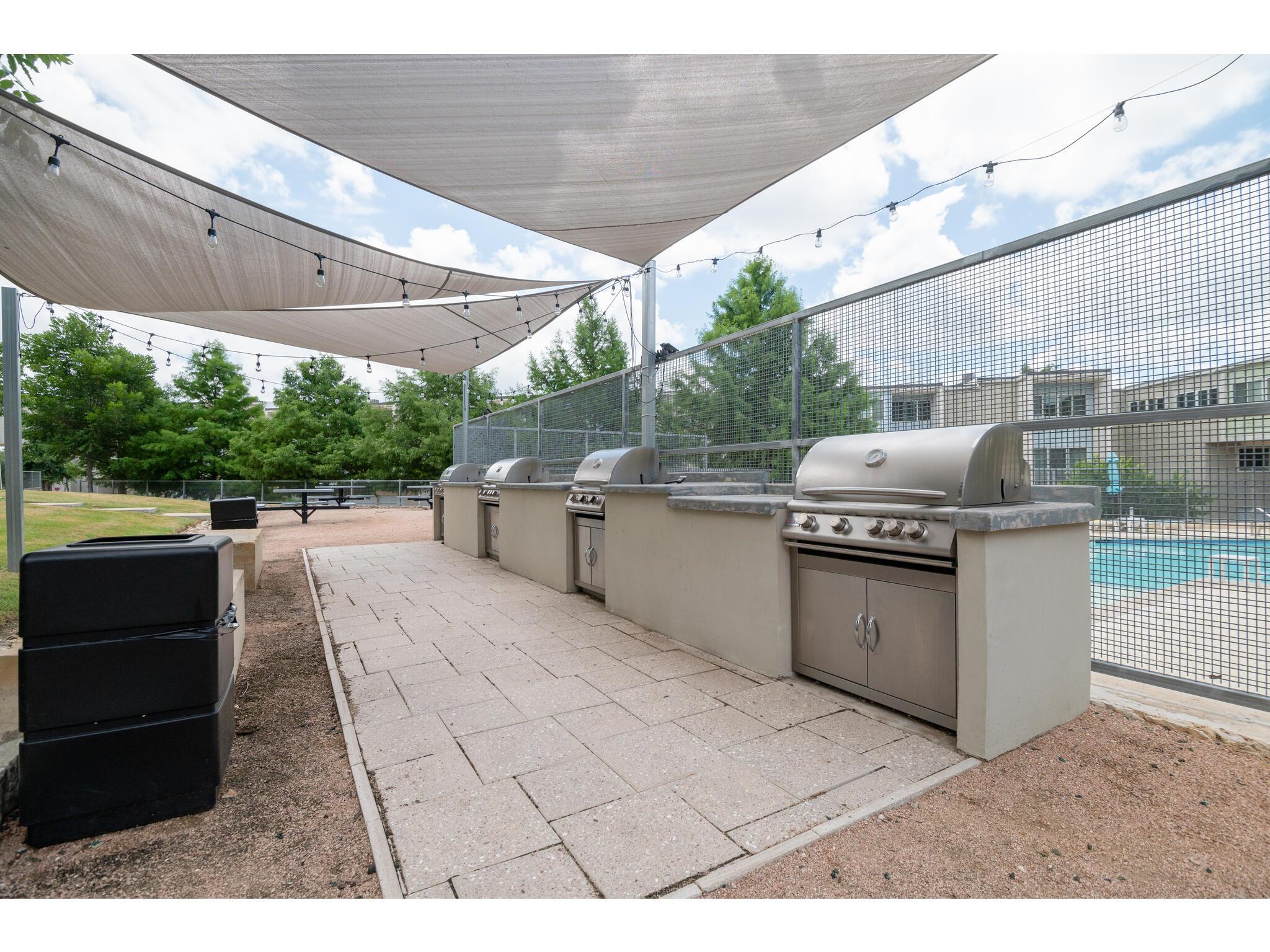 604 N Bluff Drive Austin TX 78745