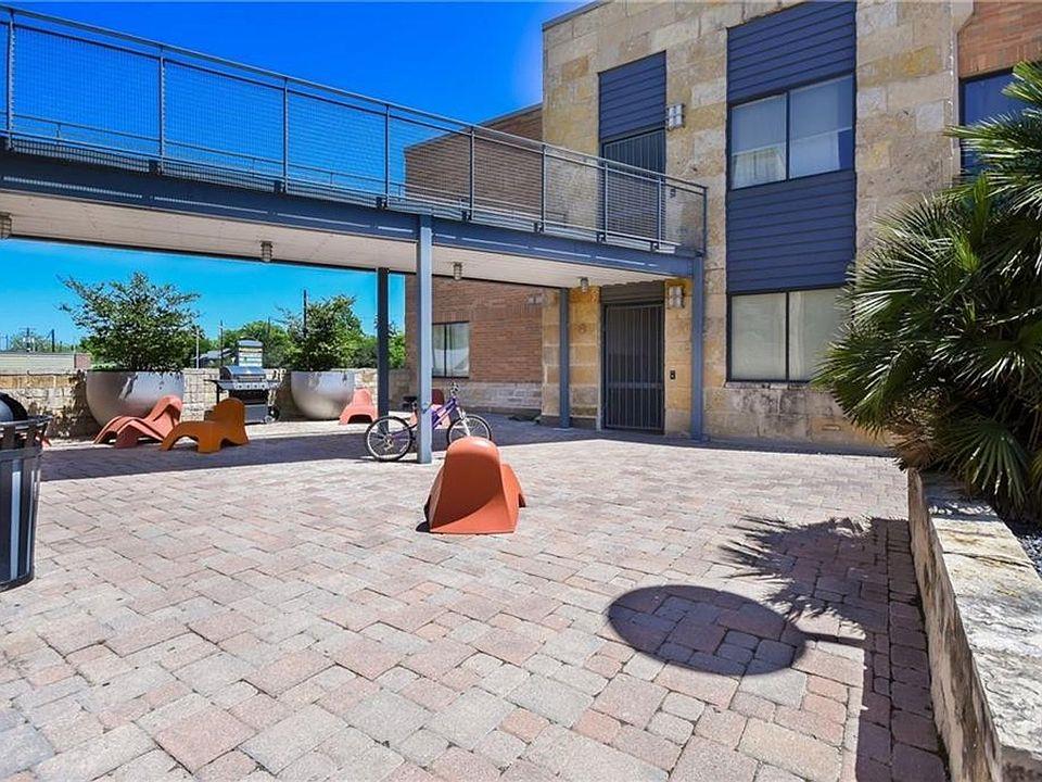 3016 Guadalupe Street Austin TX 78705
