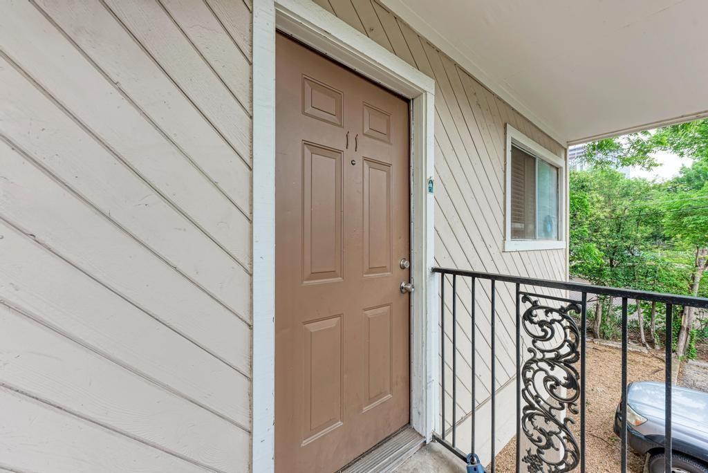 1010 W 23 Street Austin TX 78705
