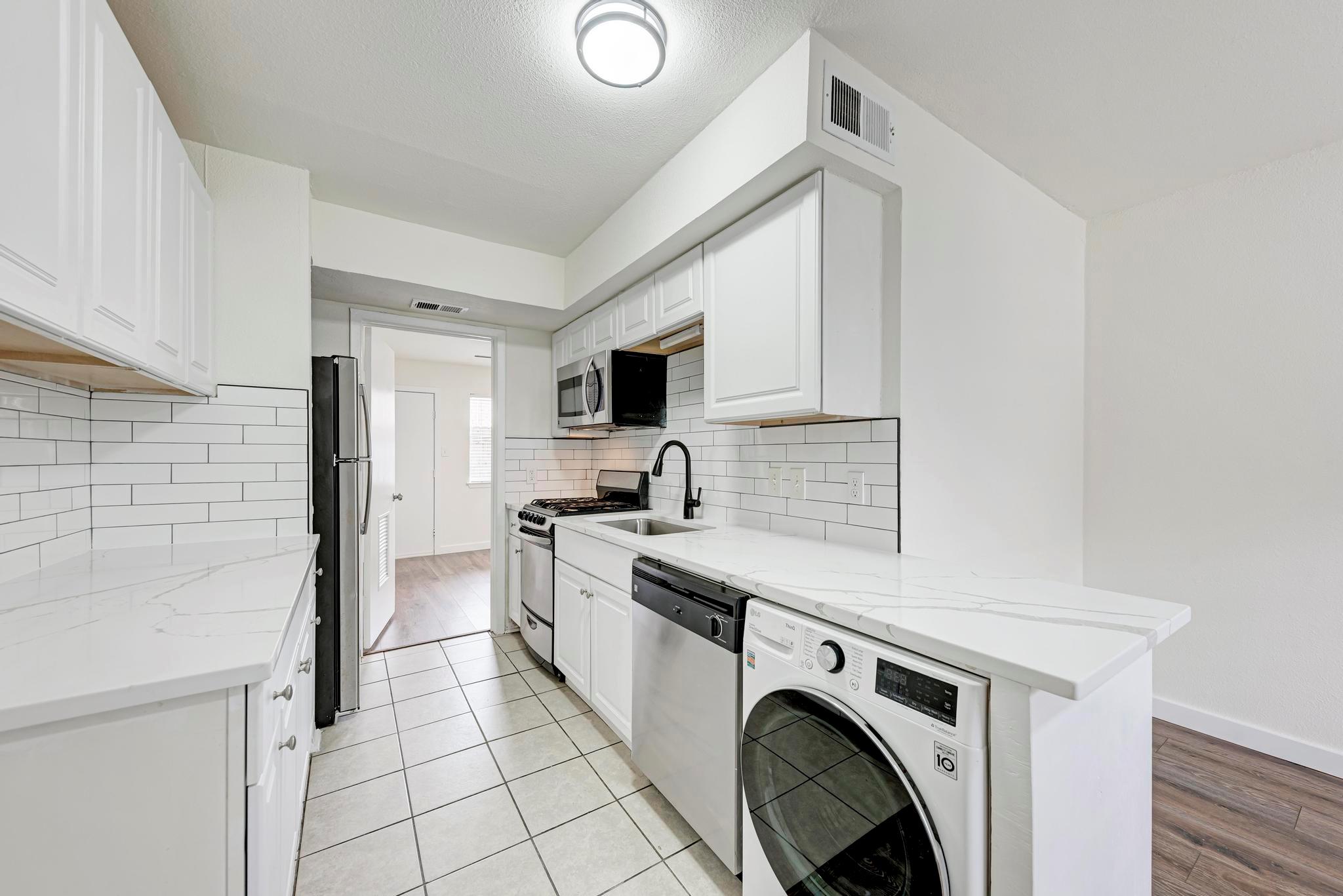 1010 W 23 Street Austin TX 78705