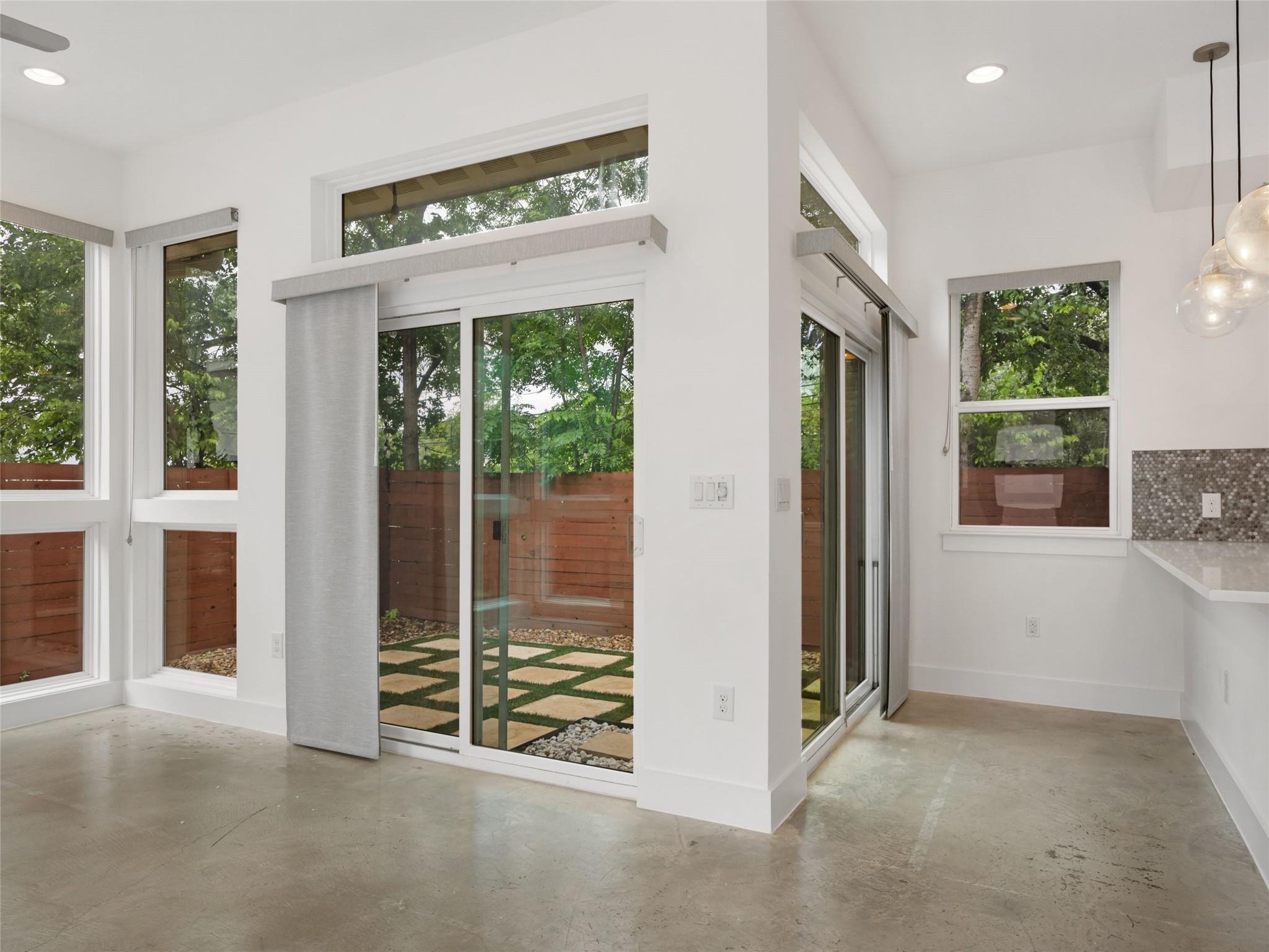 513 W Croslin Street Austin TX 78752