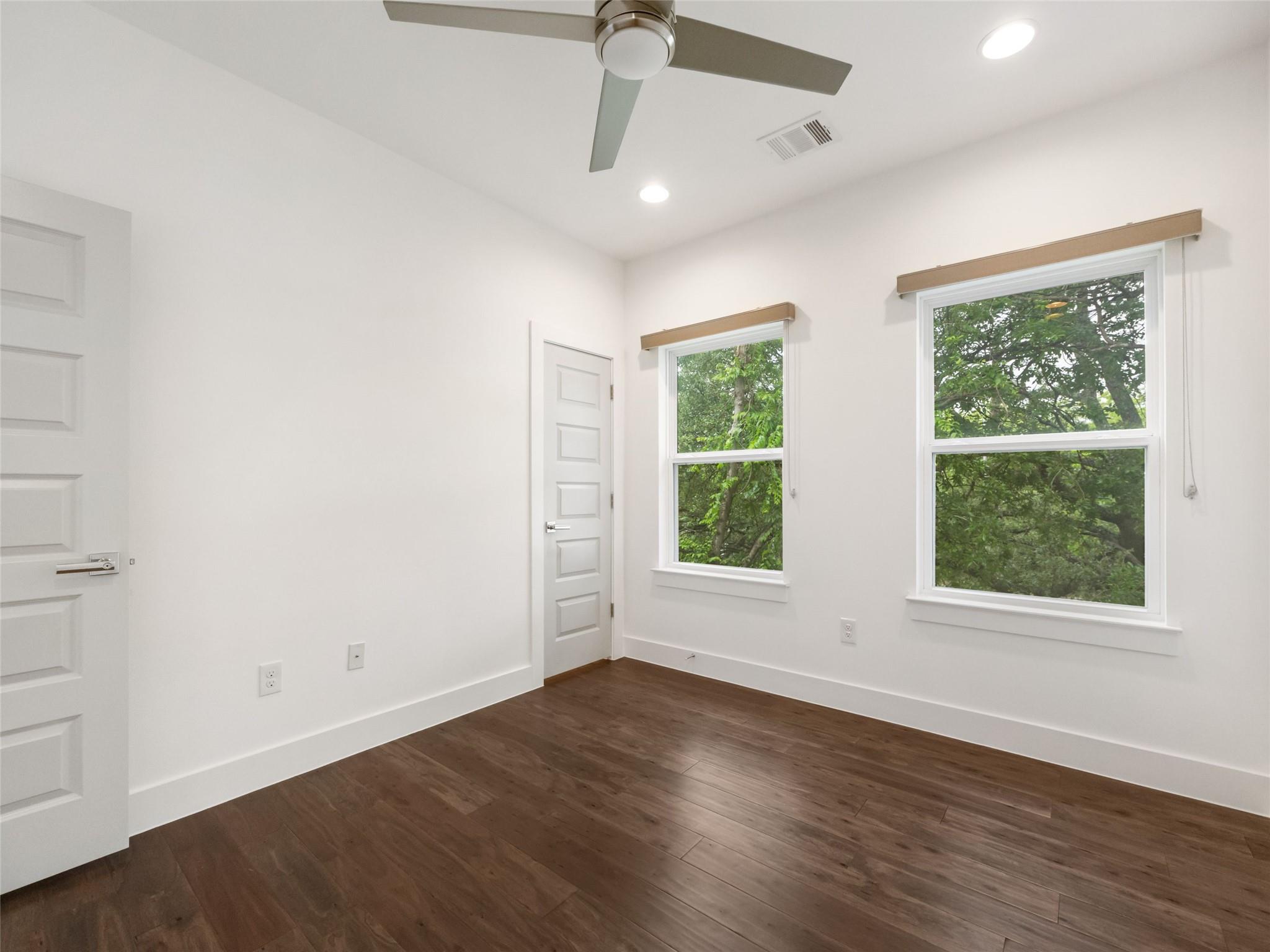 513 W Croslin Street Austin TX 78752