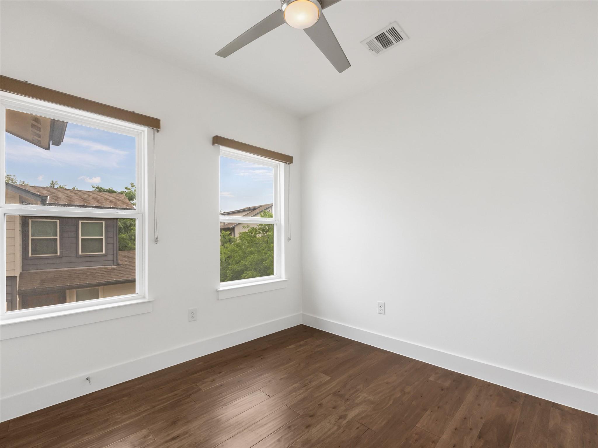 513 W Croslin Street Austin TX 78752