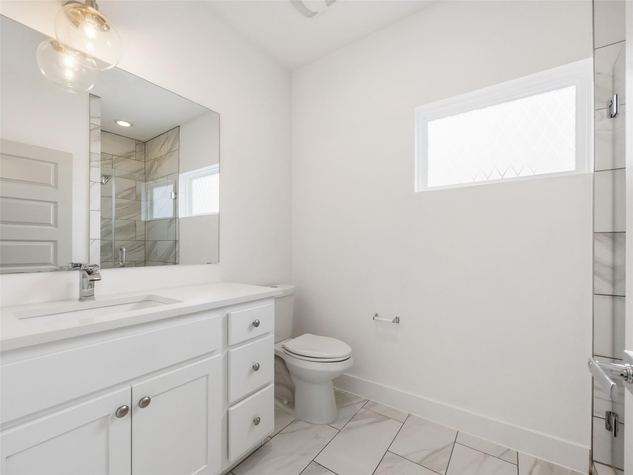 513 W Croslin Street Austin TX 78752