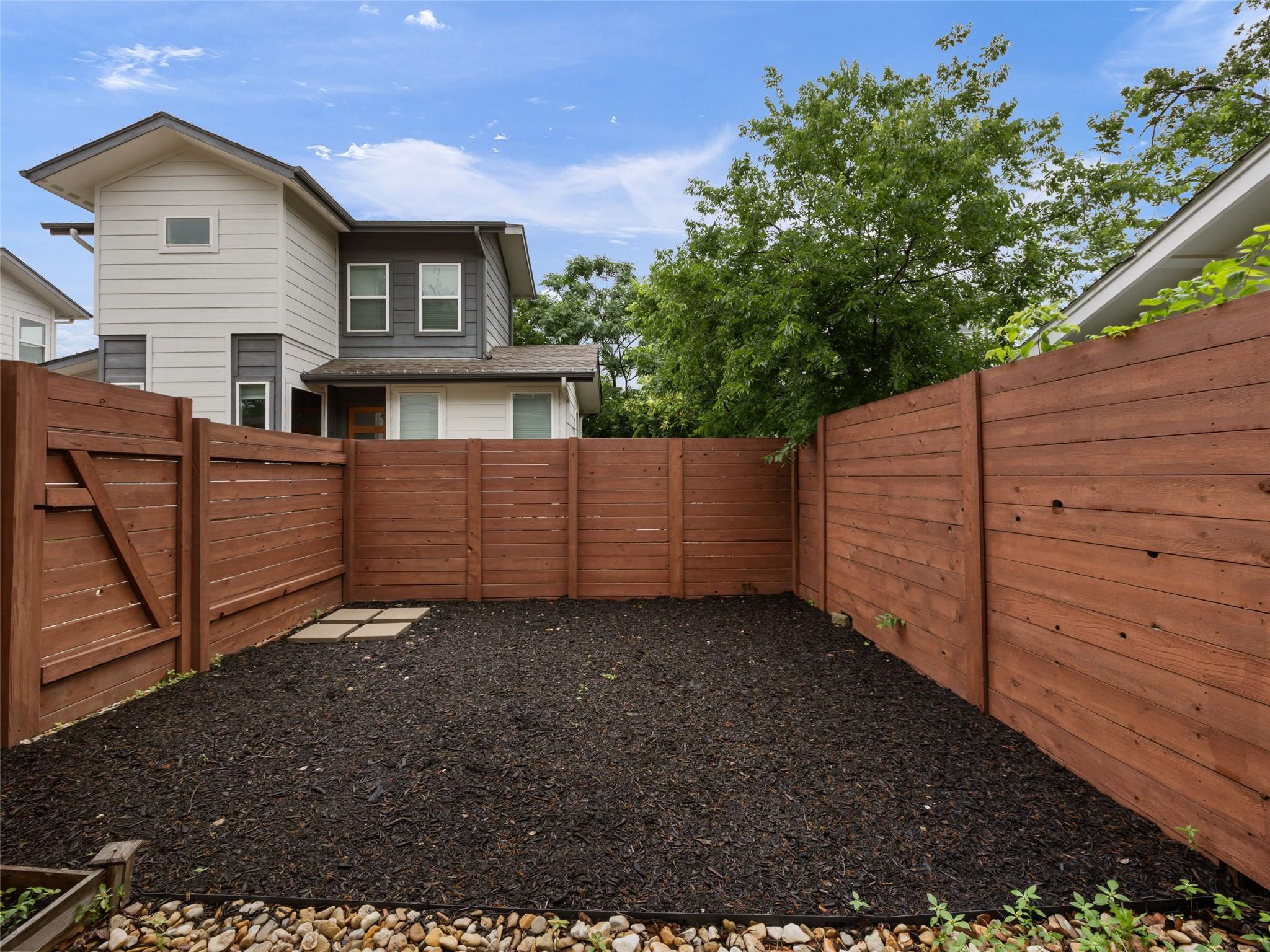 513 W Croslin Street Austin TX 78752