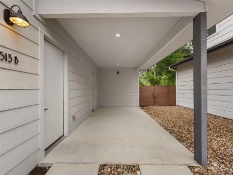 513 W Croslin Street Austin TX 78752
