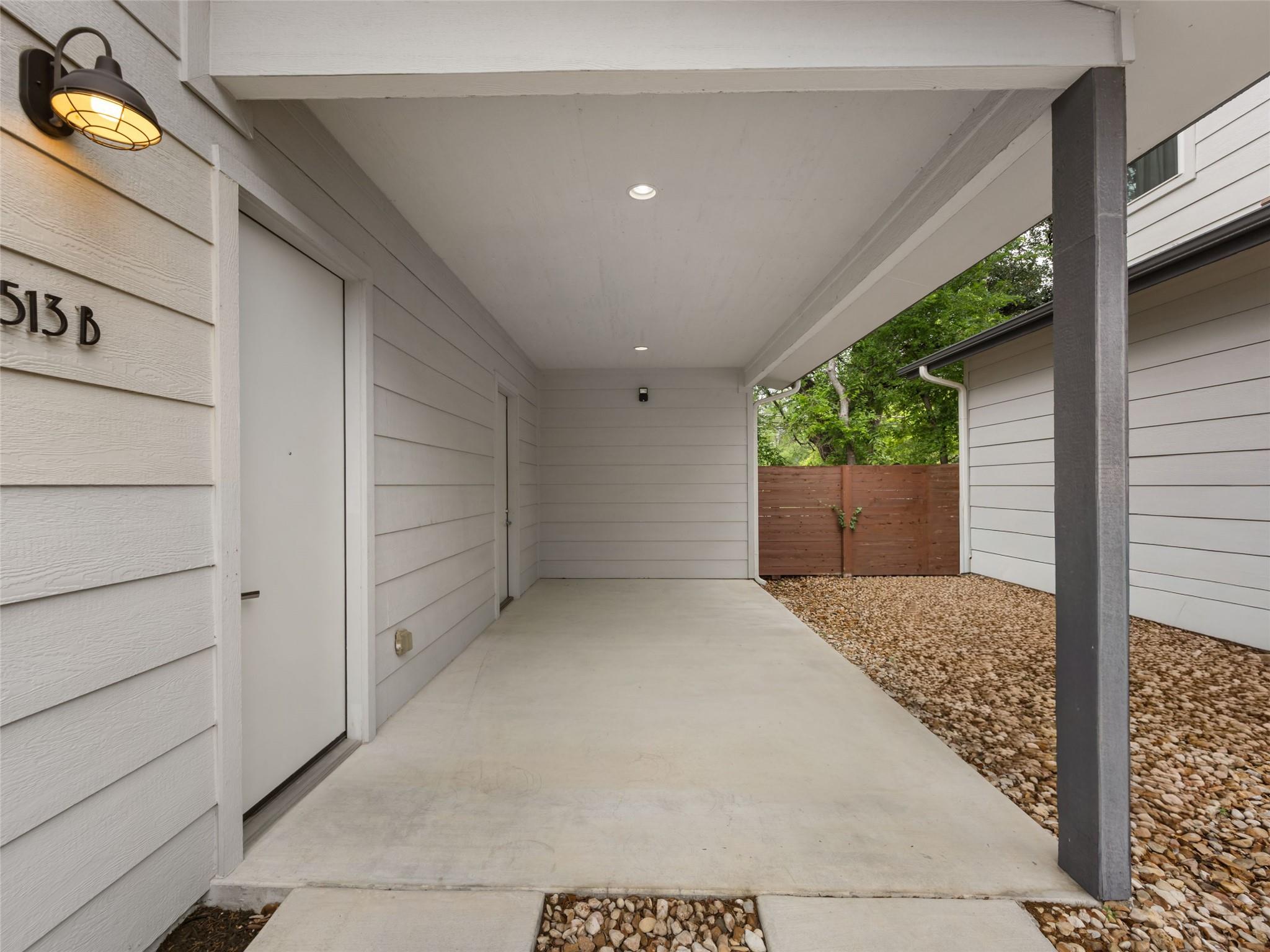 513 W Croslin Street Austin TX 78752