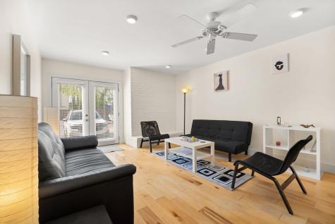 909 Reinli Street Austin TX 78751