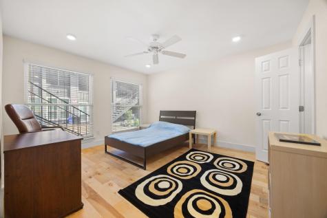 909 Reinli Street Austin TX 78751