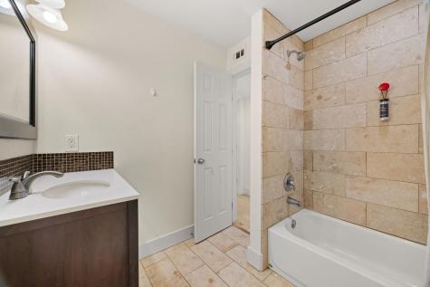 909 Reinli Street Austin TX 78751