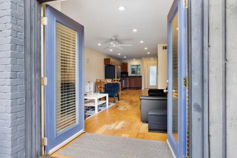 909 Reinli Street Austin TX 78751