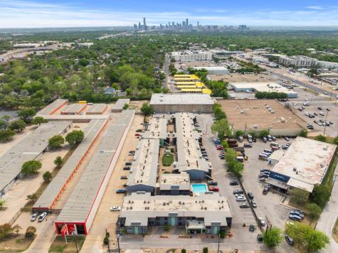 909 Reinli Street Austin TX 78751