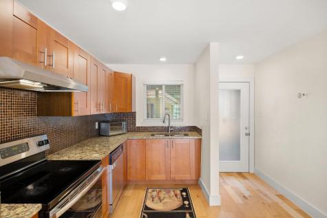 909 Reinli Street Austin TX 78751