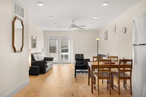 909 Reinli Street Austin TX 78751