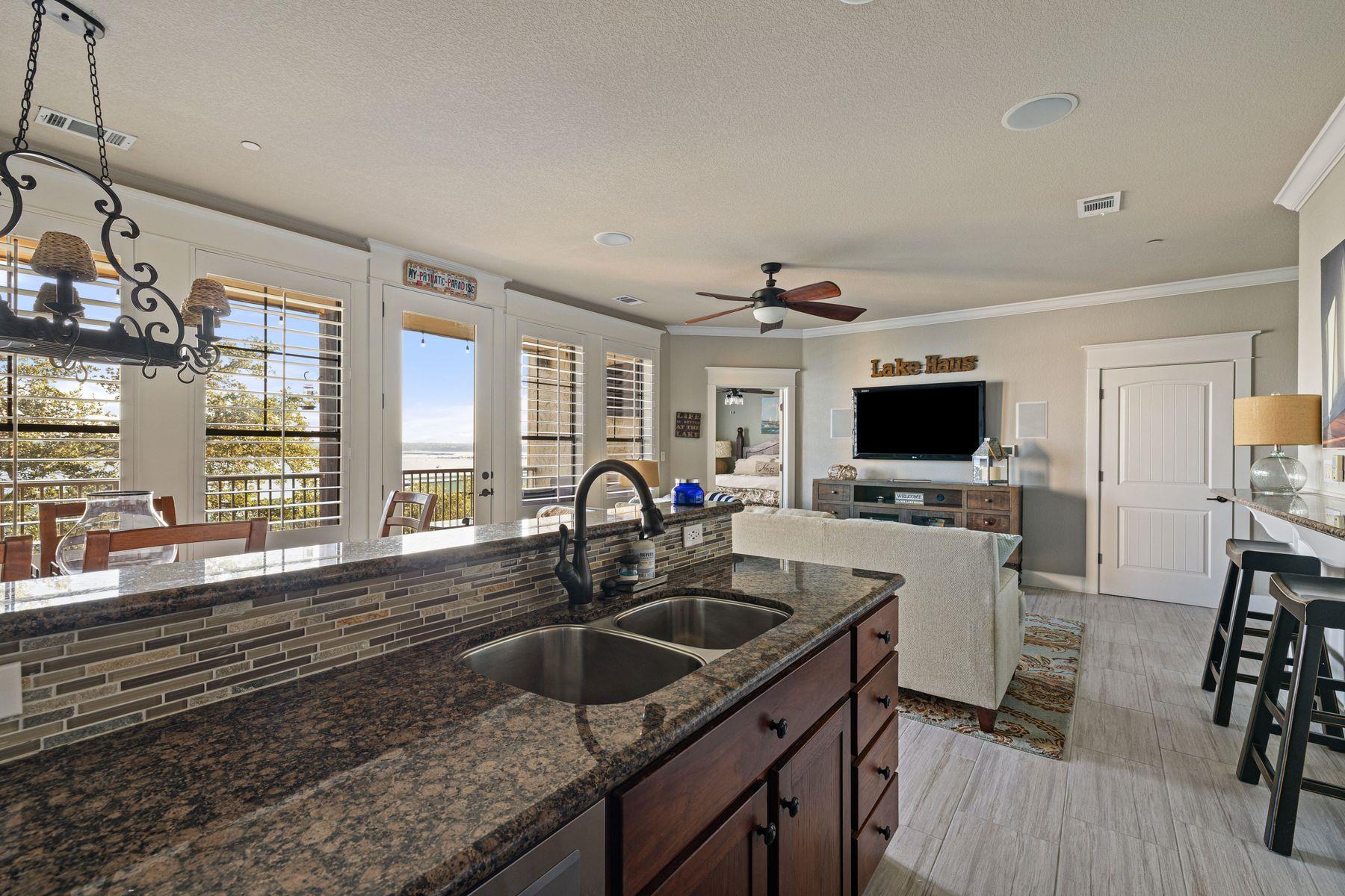 6704 Lantern View Drive Jonestown TX 78645