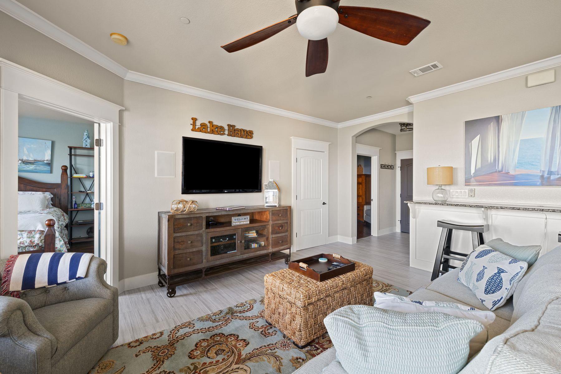 6704 Lantern View Drive Jonestown TX 78645