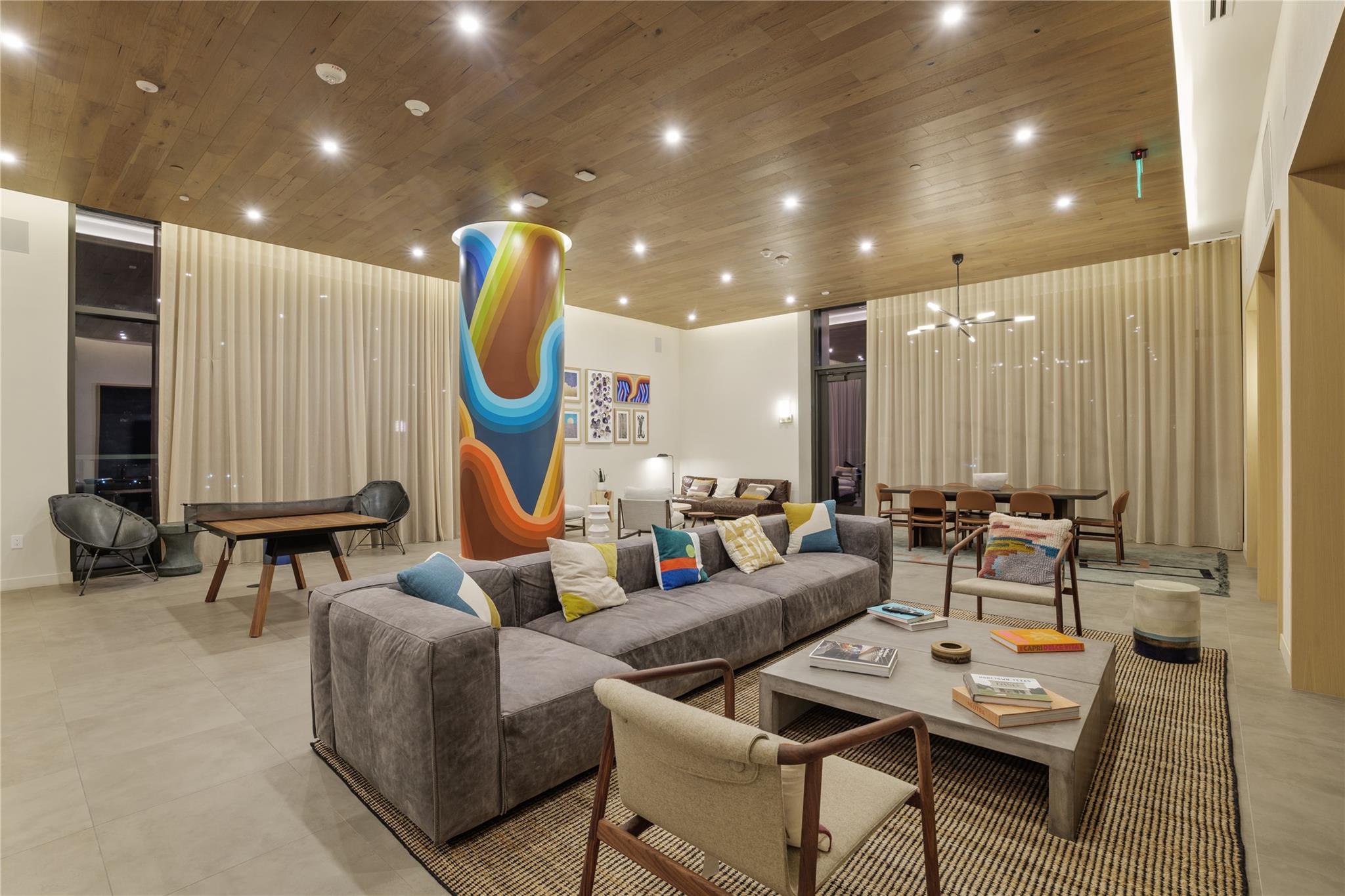 48 East Avenue Austin TX 78701