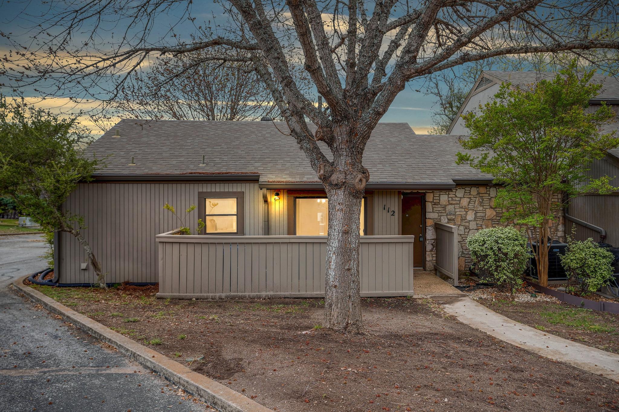 1875 West Lane Kerrville TX 78028