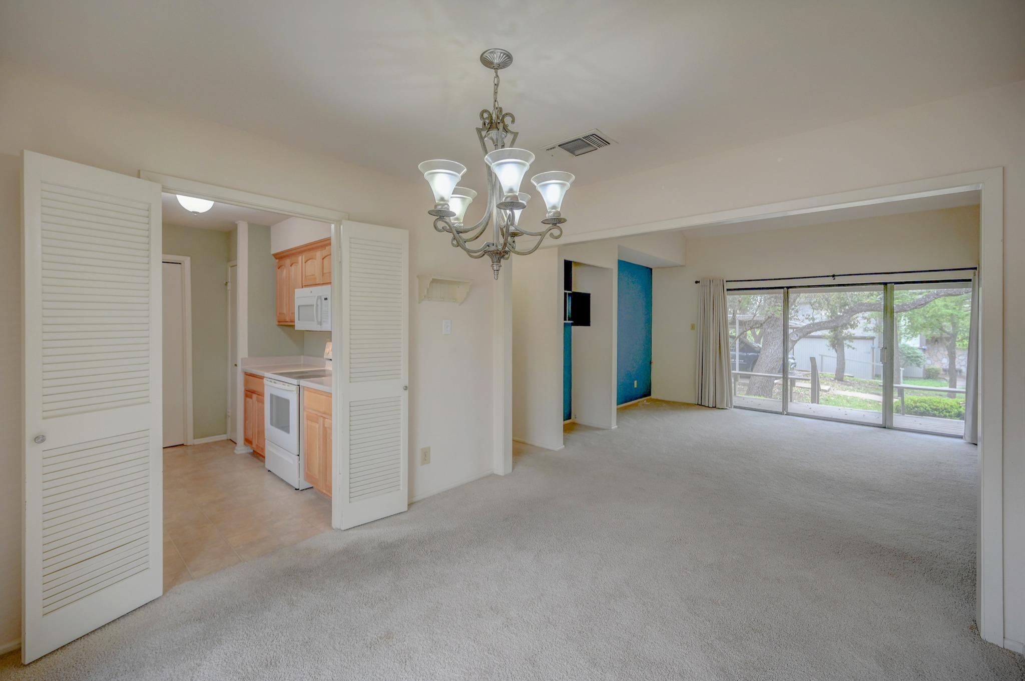 1875 West Lane Kerrville TX 78028