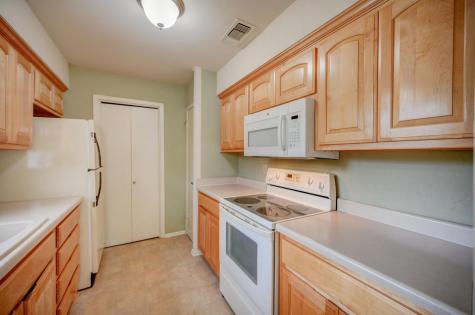 1875 West Lane Kerrville TX 78028