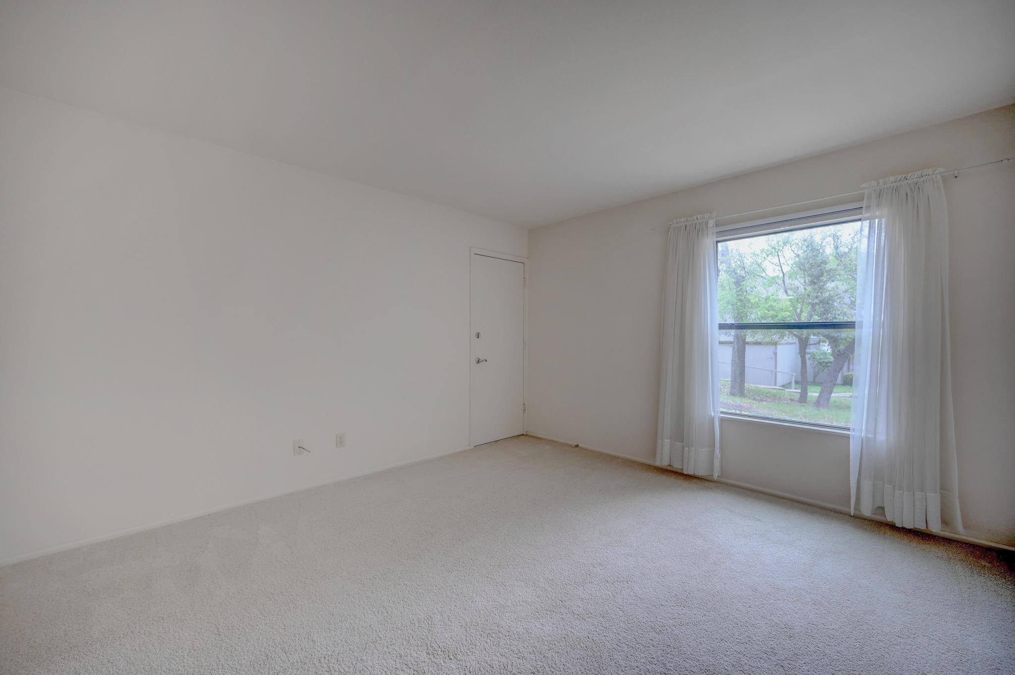 1875 West Lane Kerrville TX 78028