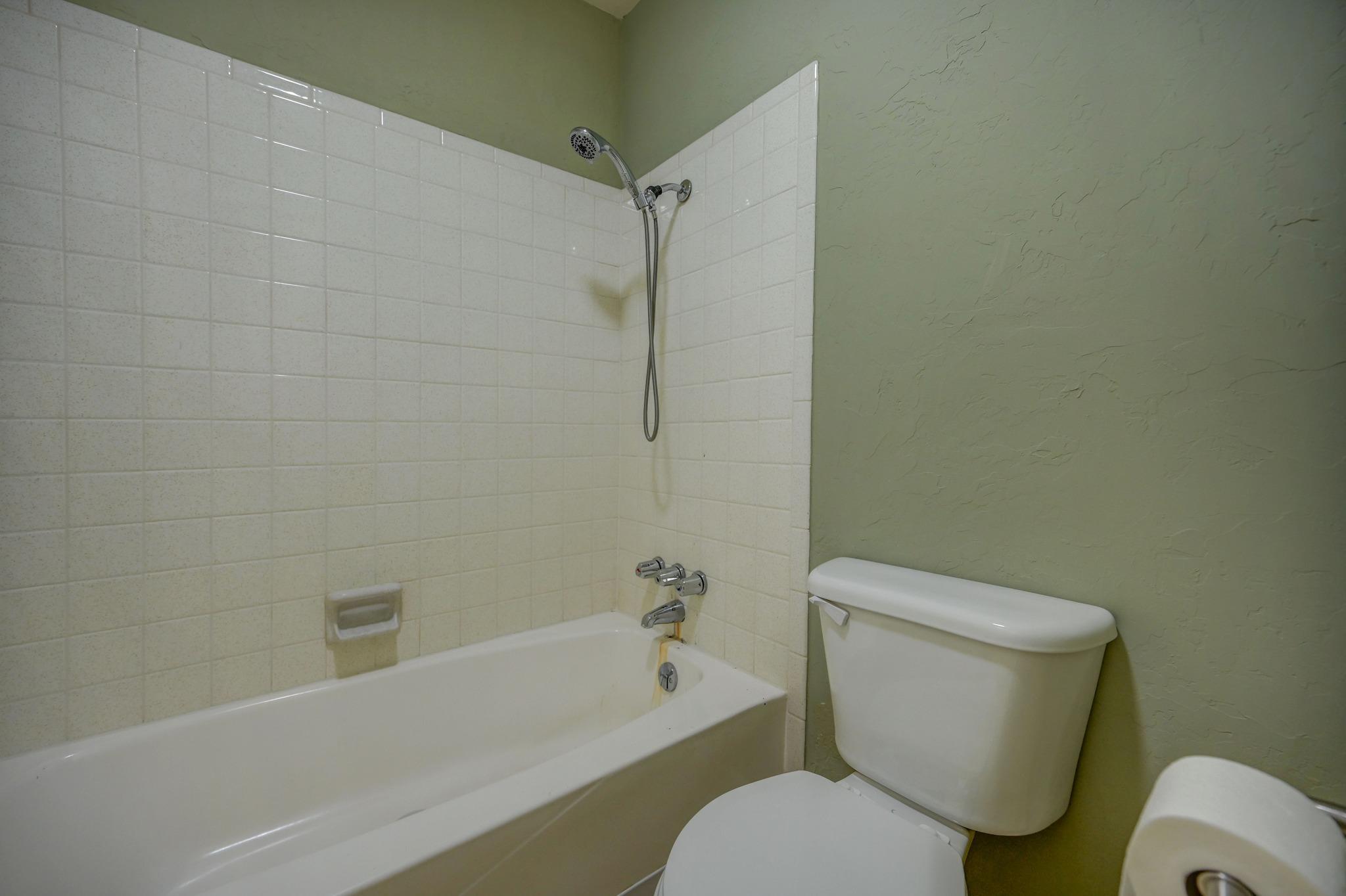 1875 West Lane Kerrville TX 78028