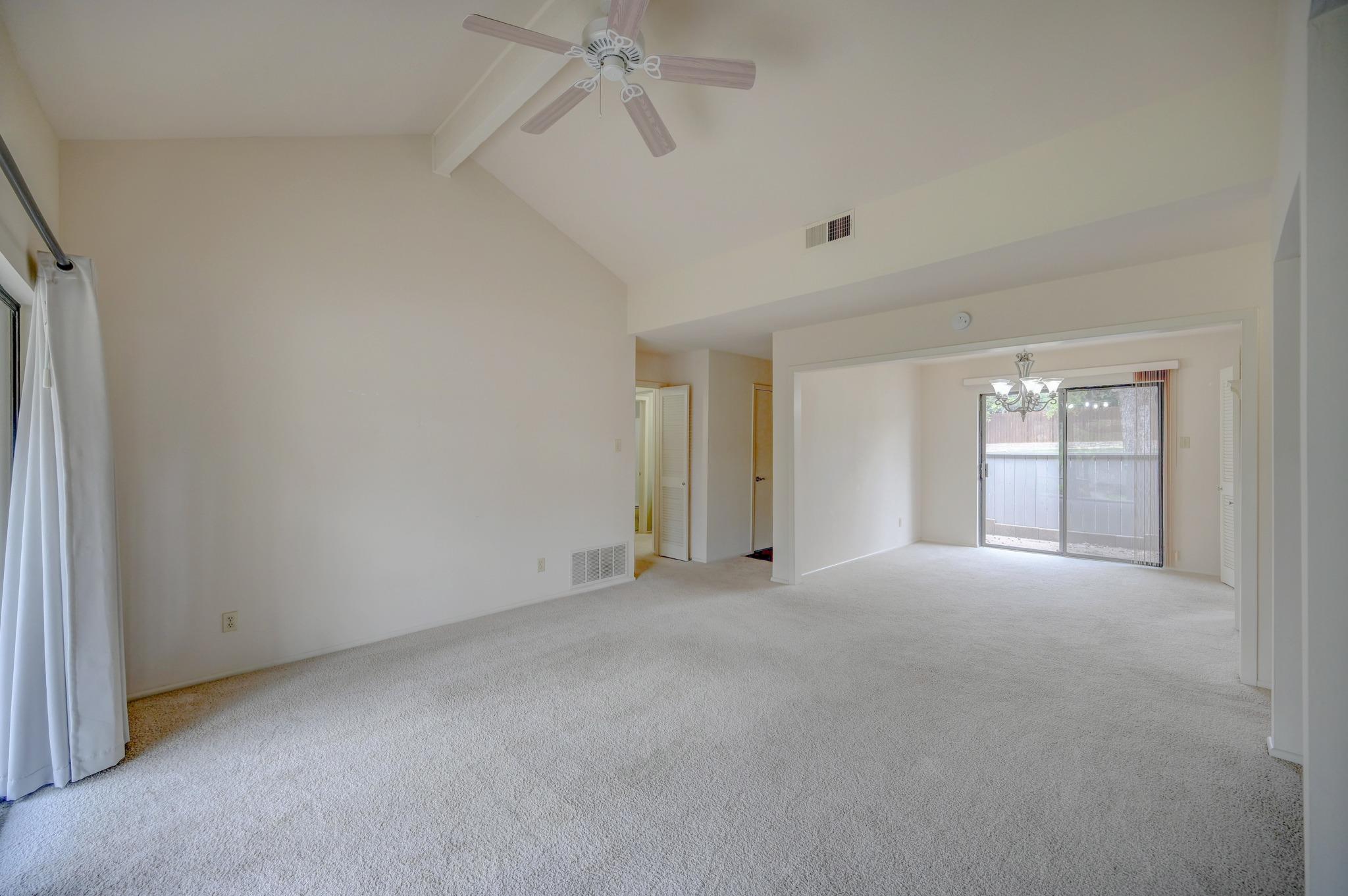 1875 West Lane Kerrville TX 78028