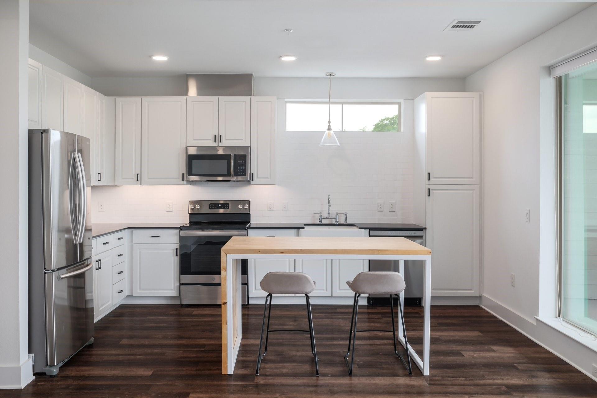 4704 Sunset Trail Austin TX 78745