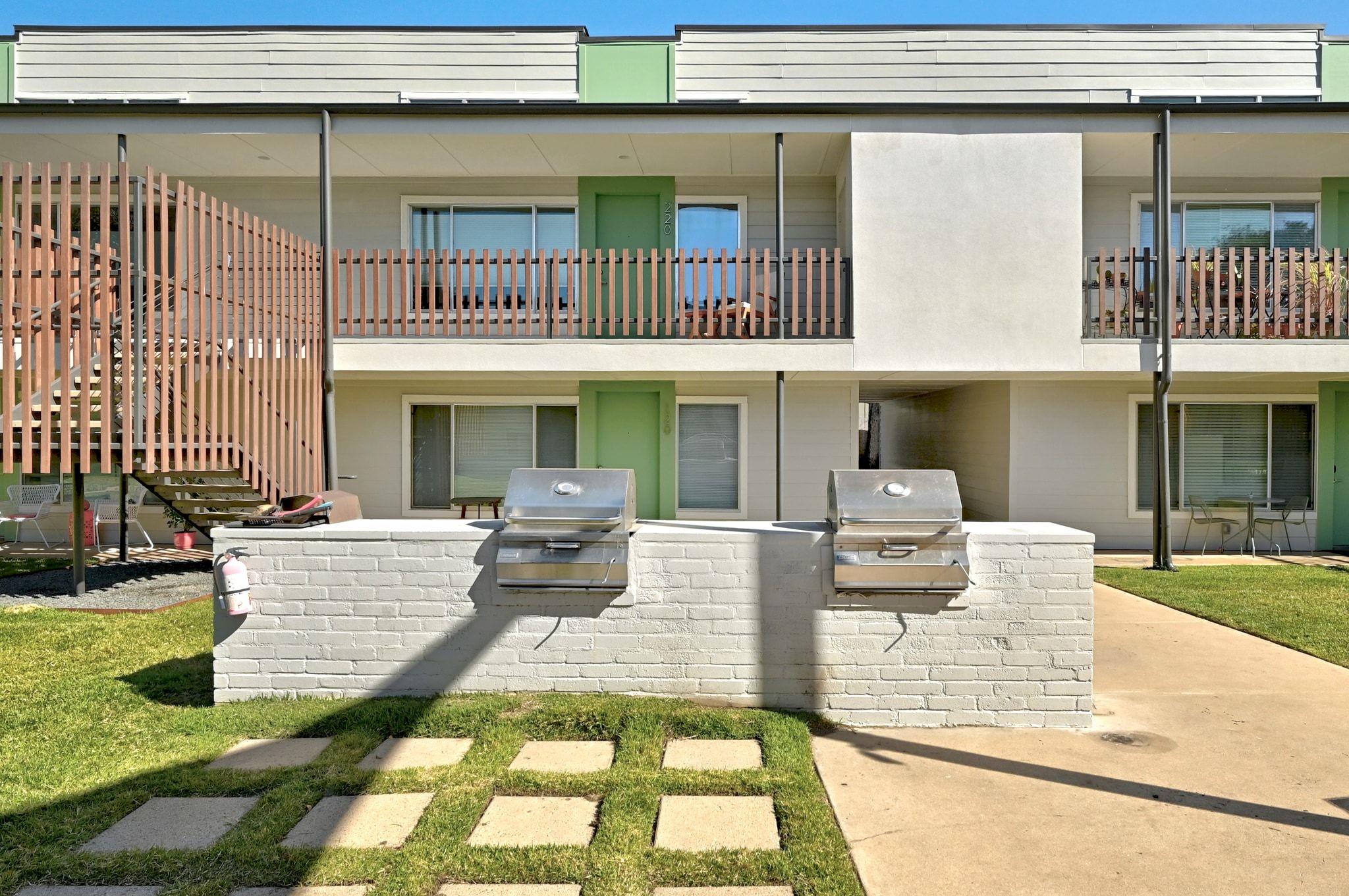 2200 Dickson Drive Austin TX 78704