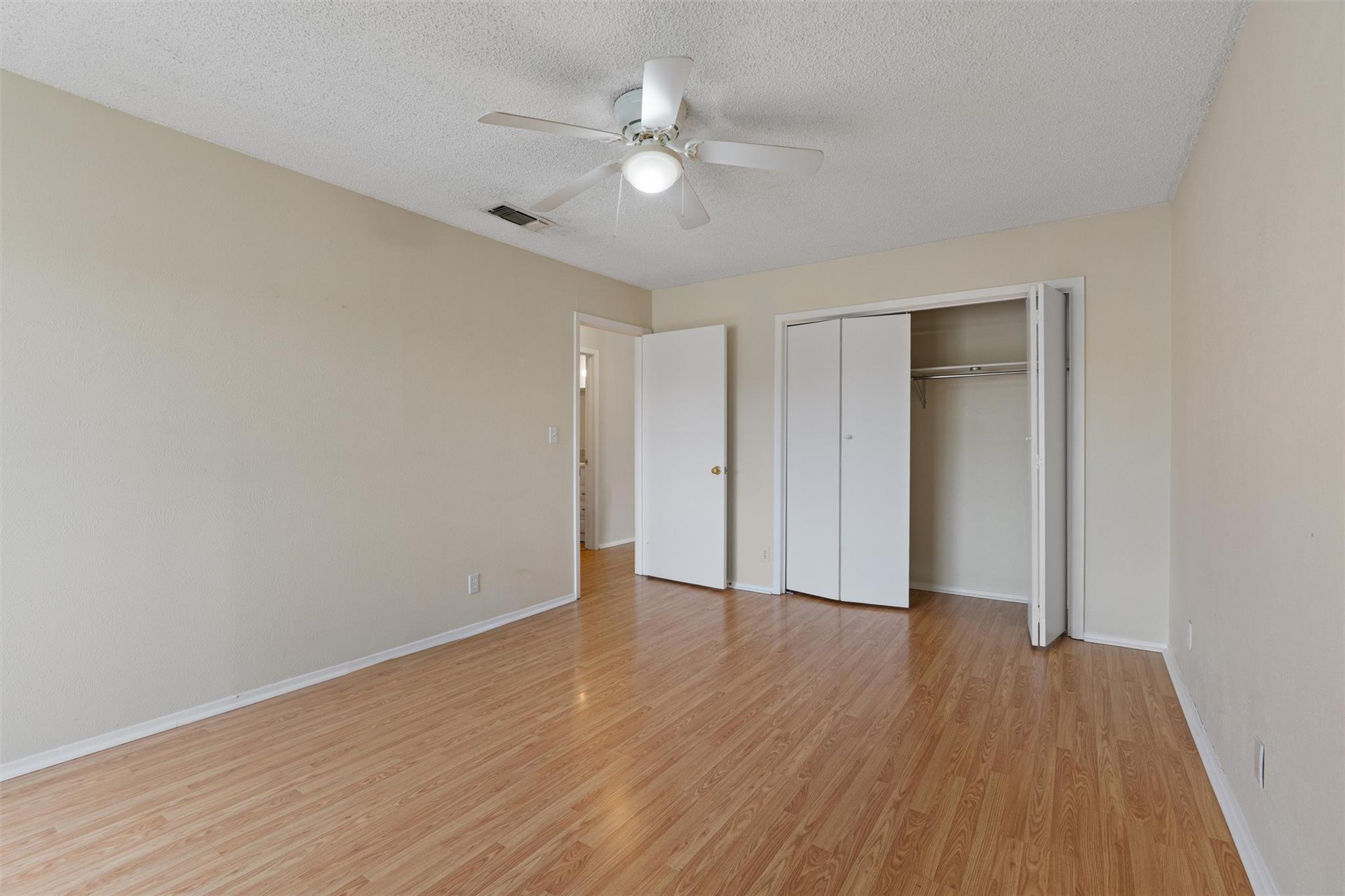 6718 Silvermine Drive Austin TX 78736