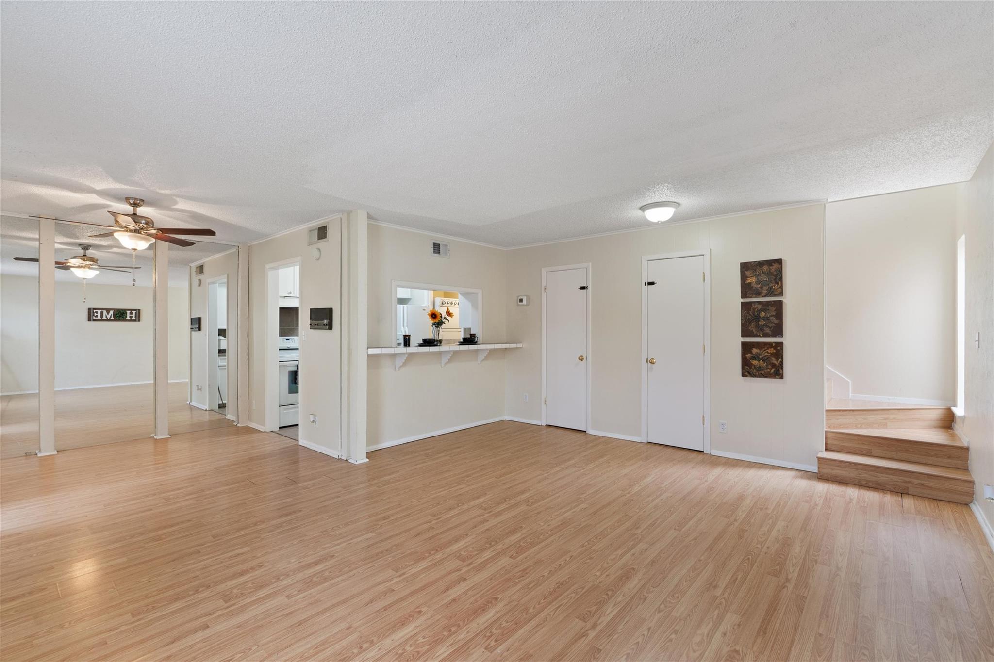 6718 Silvermine Drive Austin TX 78736