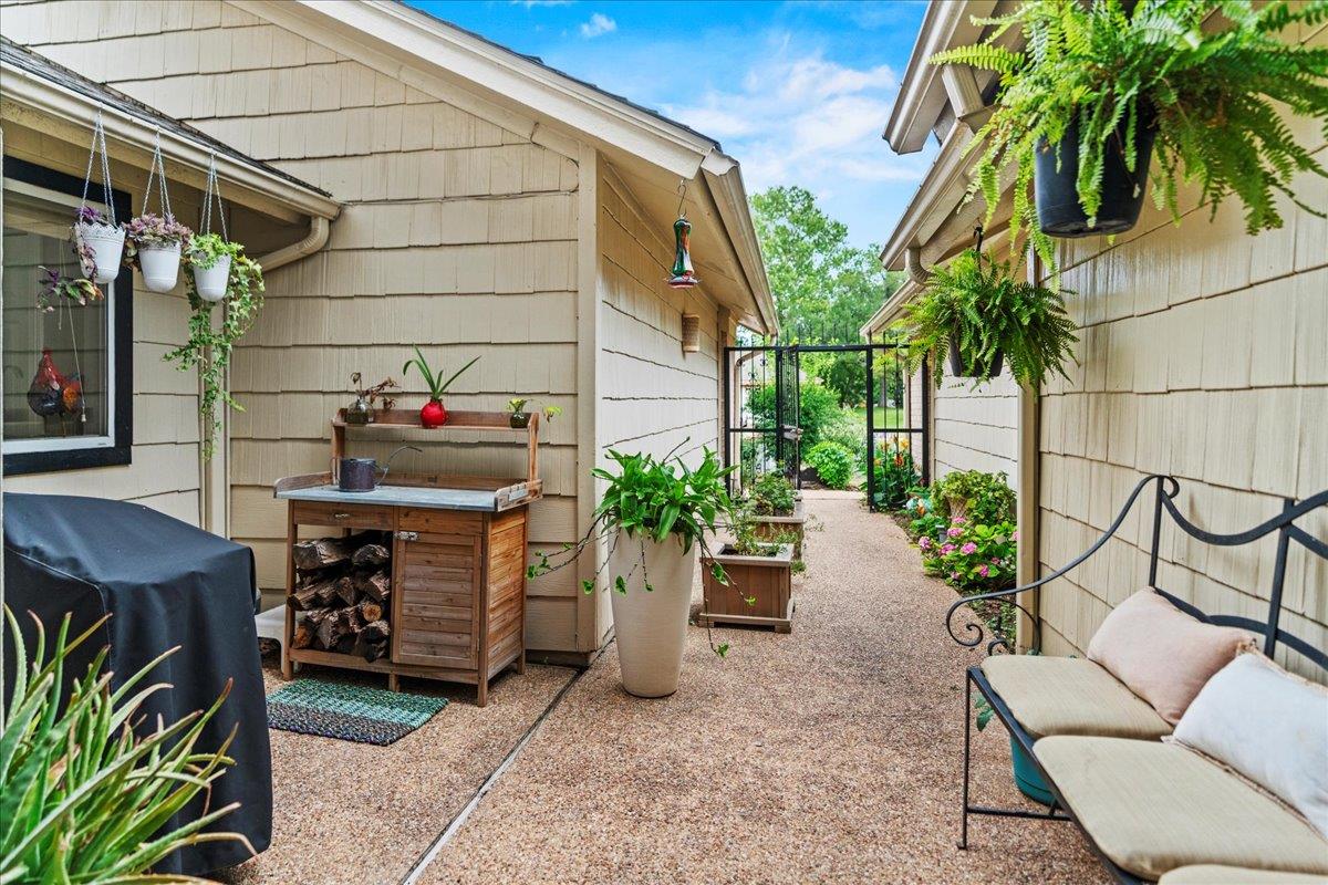10920 Crown Colony Drive Austin TX 78747