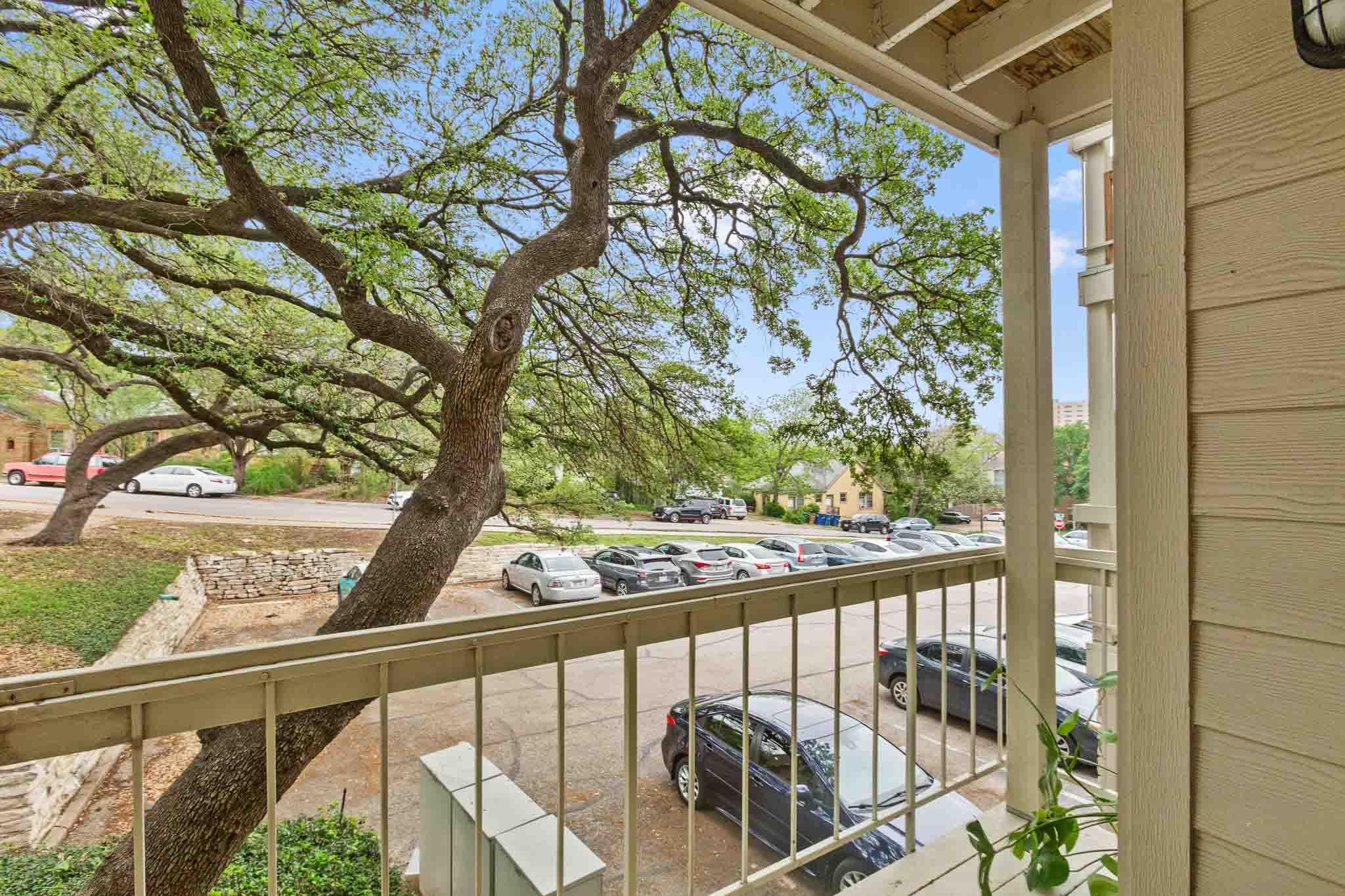 114 E 31st Street Austin TX 78705