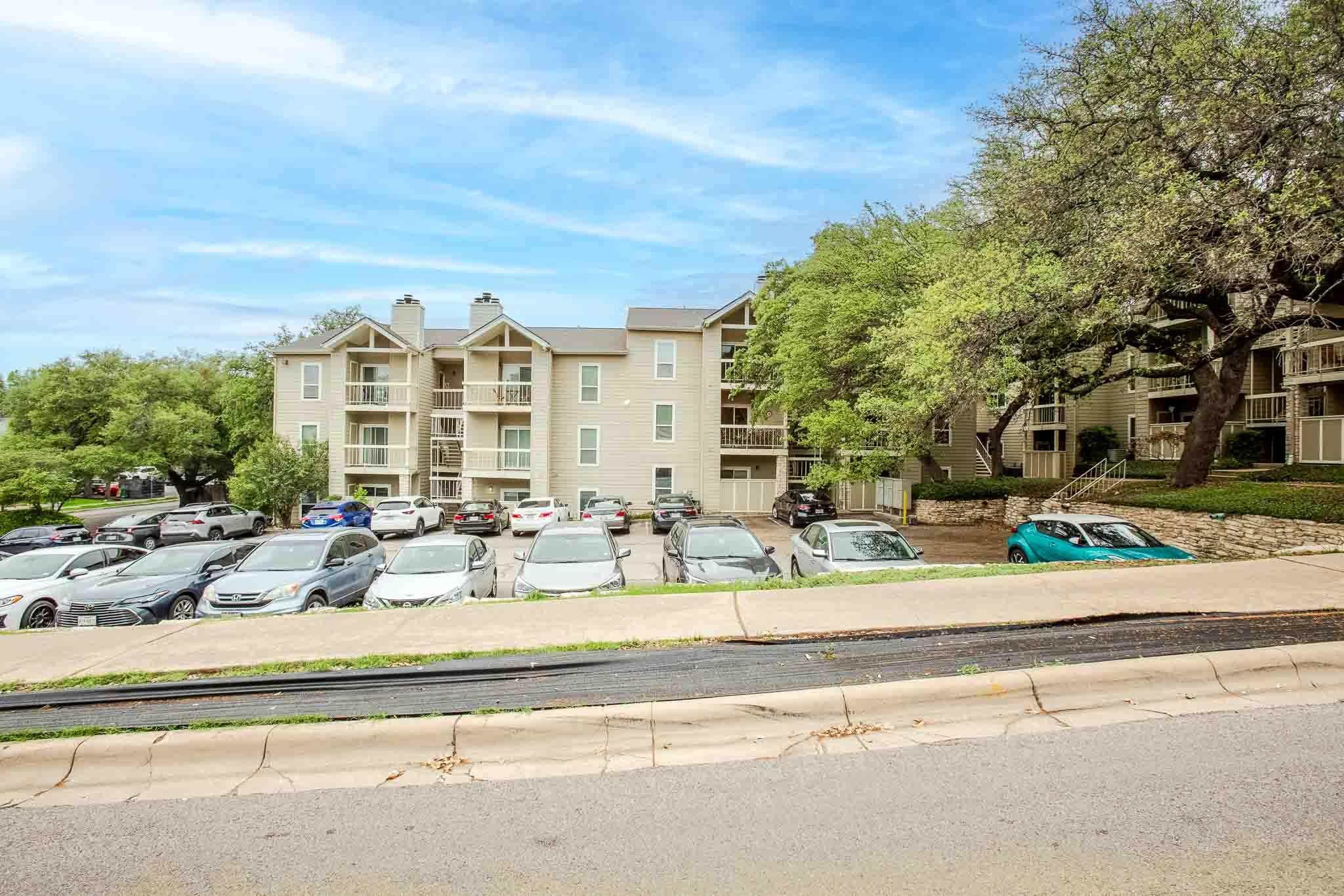 114 E 31st Street Austin TX 78705