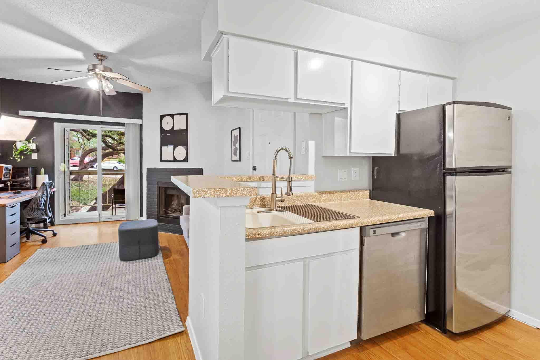 114 E 31st Street Austin TX 78705