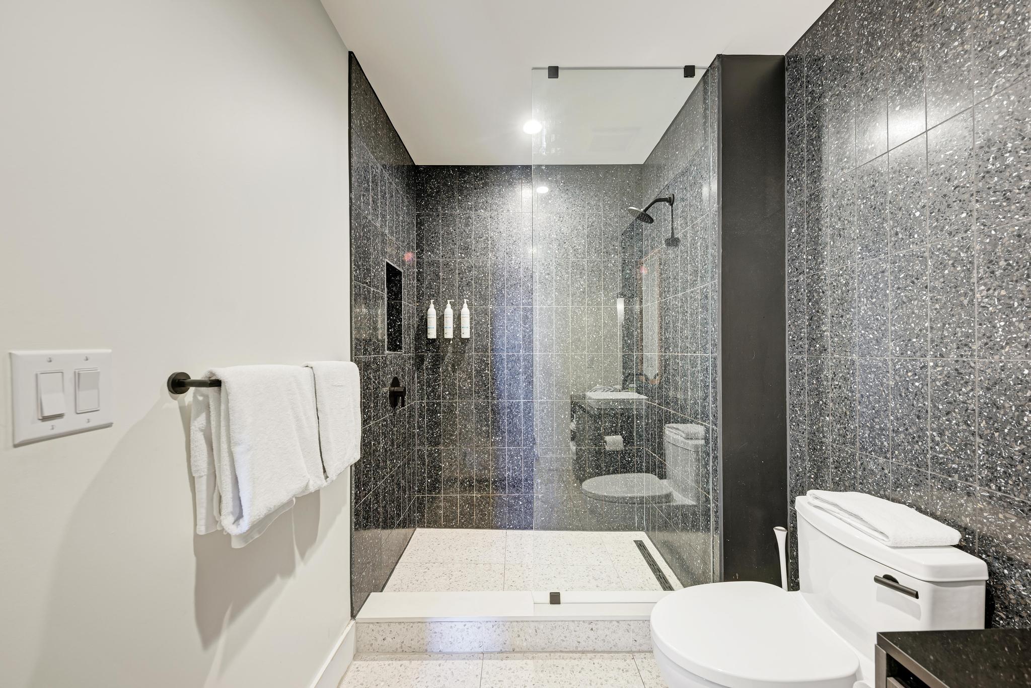 48 East Avenue Austin TX 78701